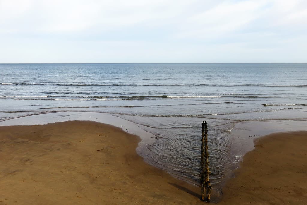 Whitby Beach — photo by Amateurish Amateur Photography