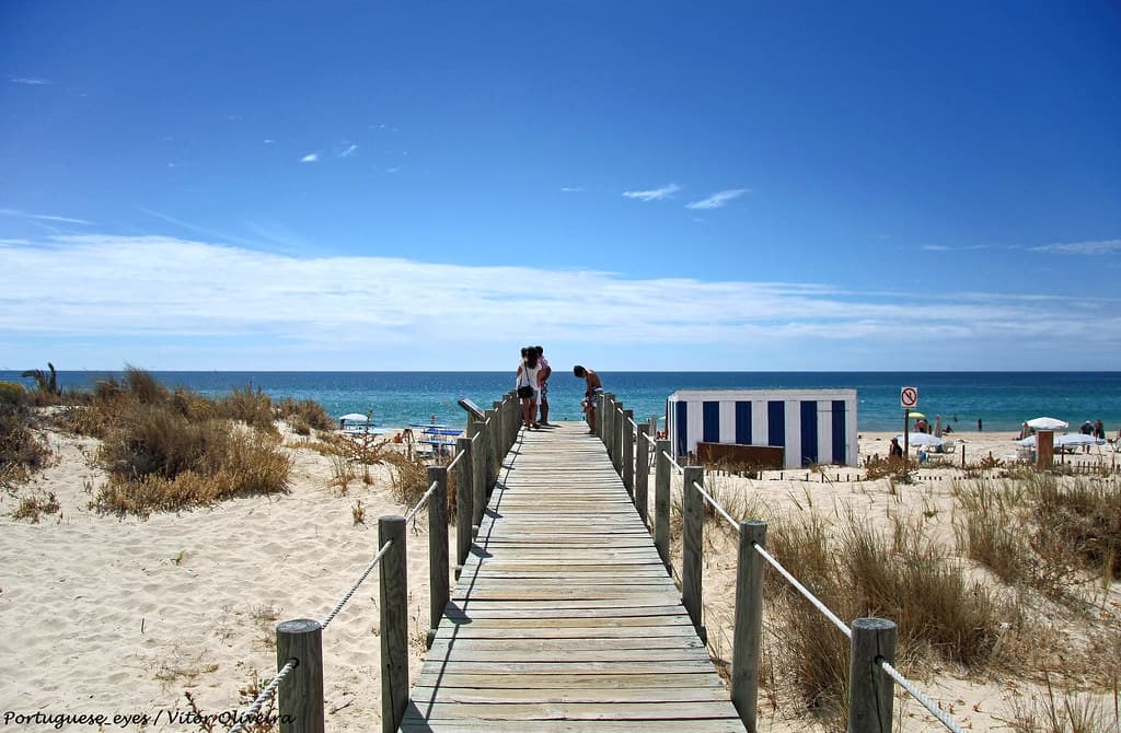 Praia da Ilha de Tavira — photo by Portuguese_eyes