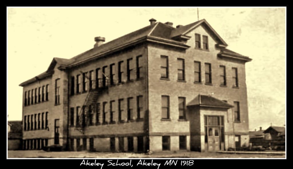 List of graduates by year and last name. Akeley MN School.