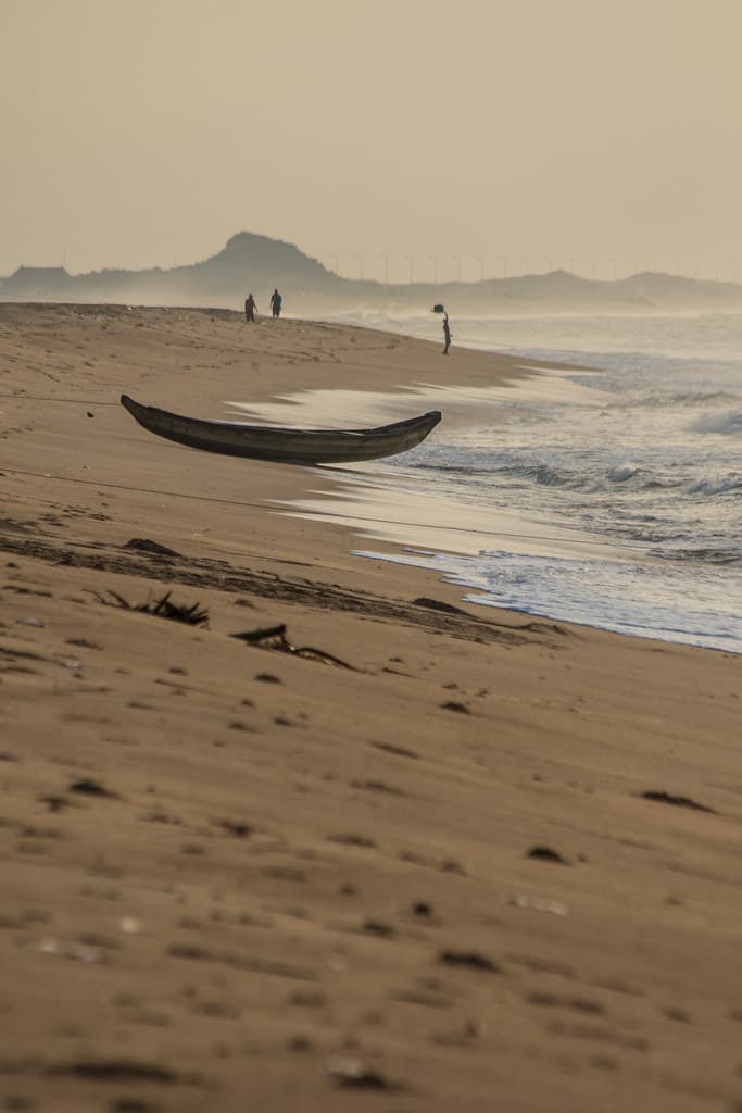 Aflao Beach — photo by andryn2006