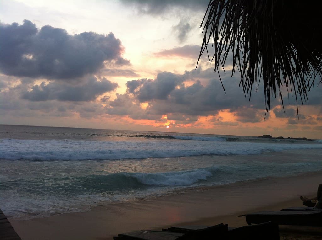 Dodanduwa Beach — photo by Alexis Gravel