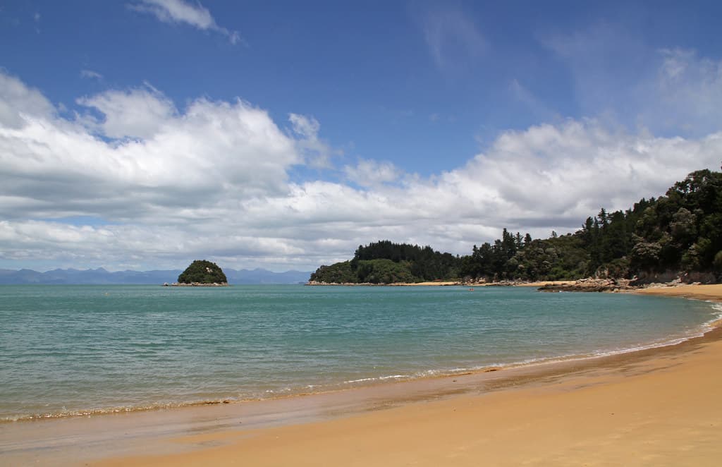 Little Kaiteriteri Beach — photo by ahisgett