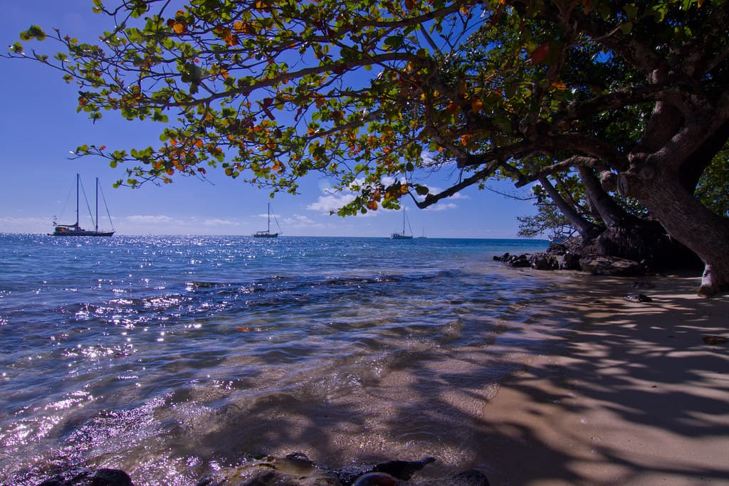 Plage de Tahiti view 2