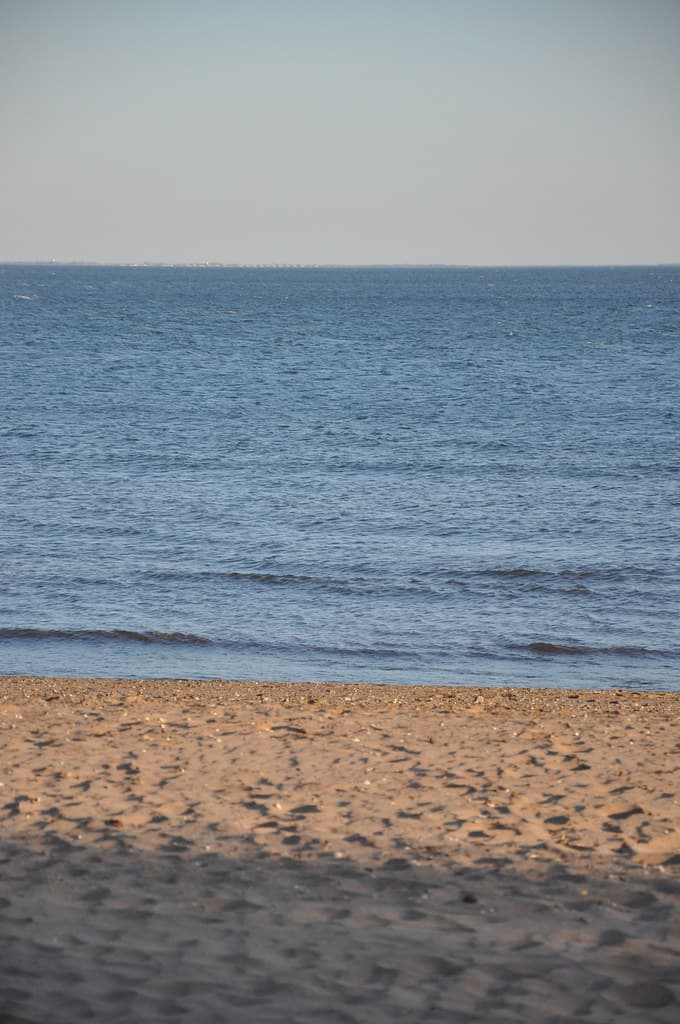 Beach at Wolfe's Pond Park