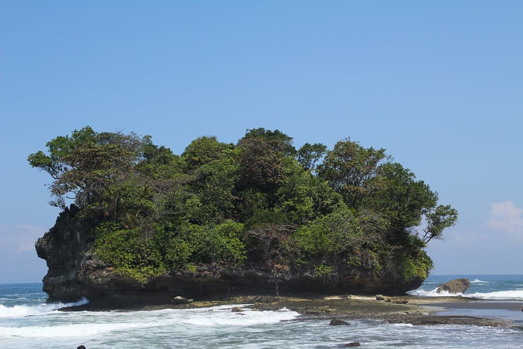 madasari beach