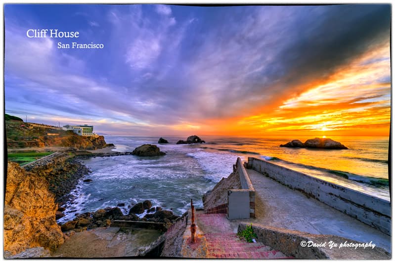 Cliff House San Francisco sunset color moment