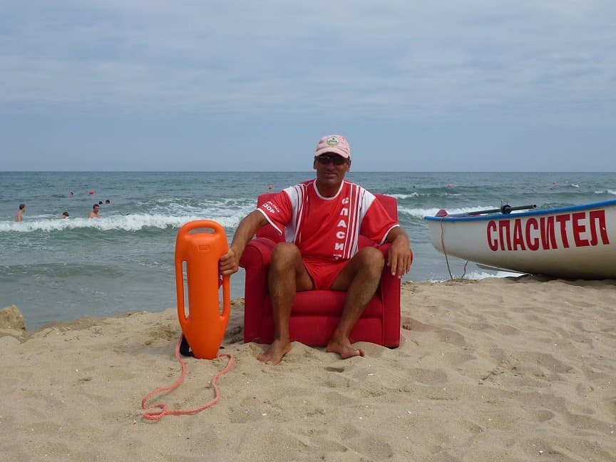 Irakli Beach — photo by Sofas And Stuff