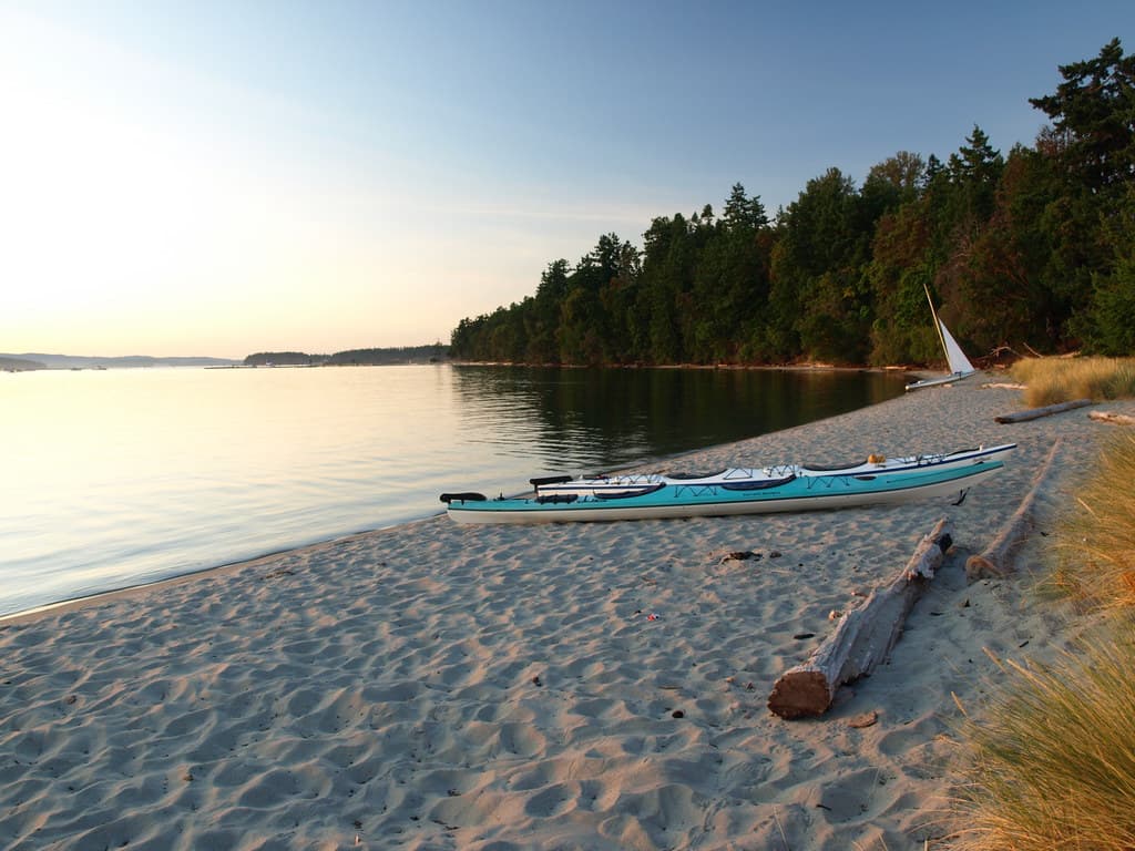 Sidney Spit Beach — photo by el dubb