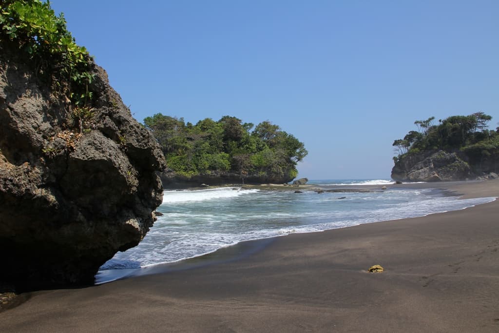 madasari beach