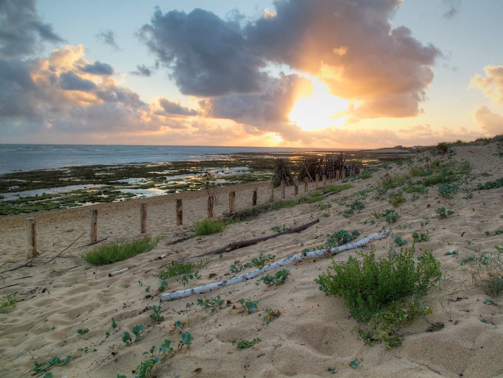 Plage de La Perroche — photo by jfoto.fr