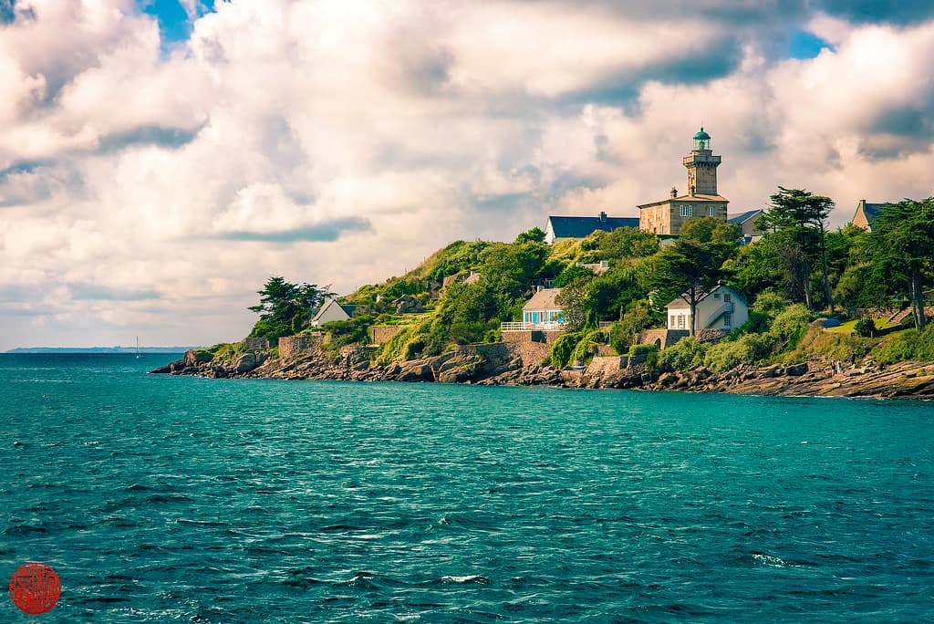 Grande Grève de Chausey — photo by Yohmi