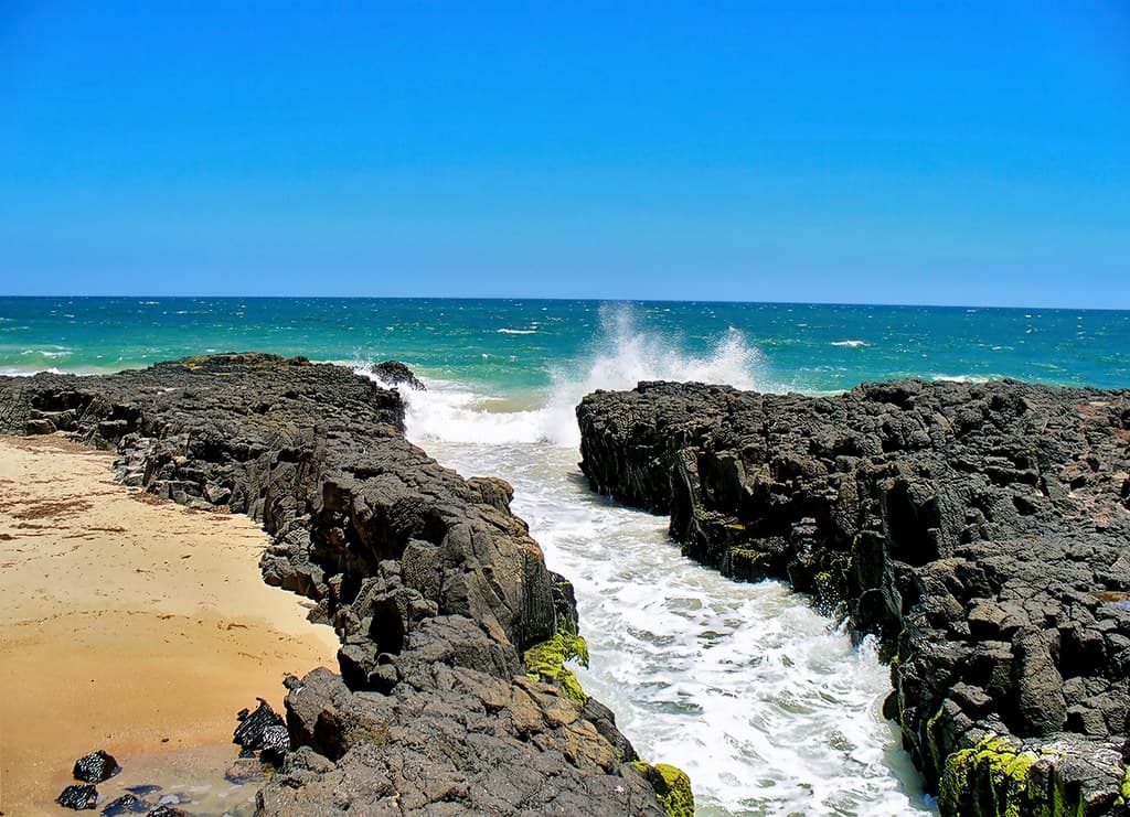 30 December 2005 - Ancient Bunbury Basalt at Rocky Point, Bunbury, Western Australia