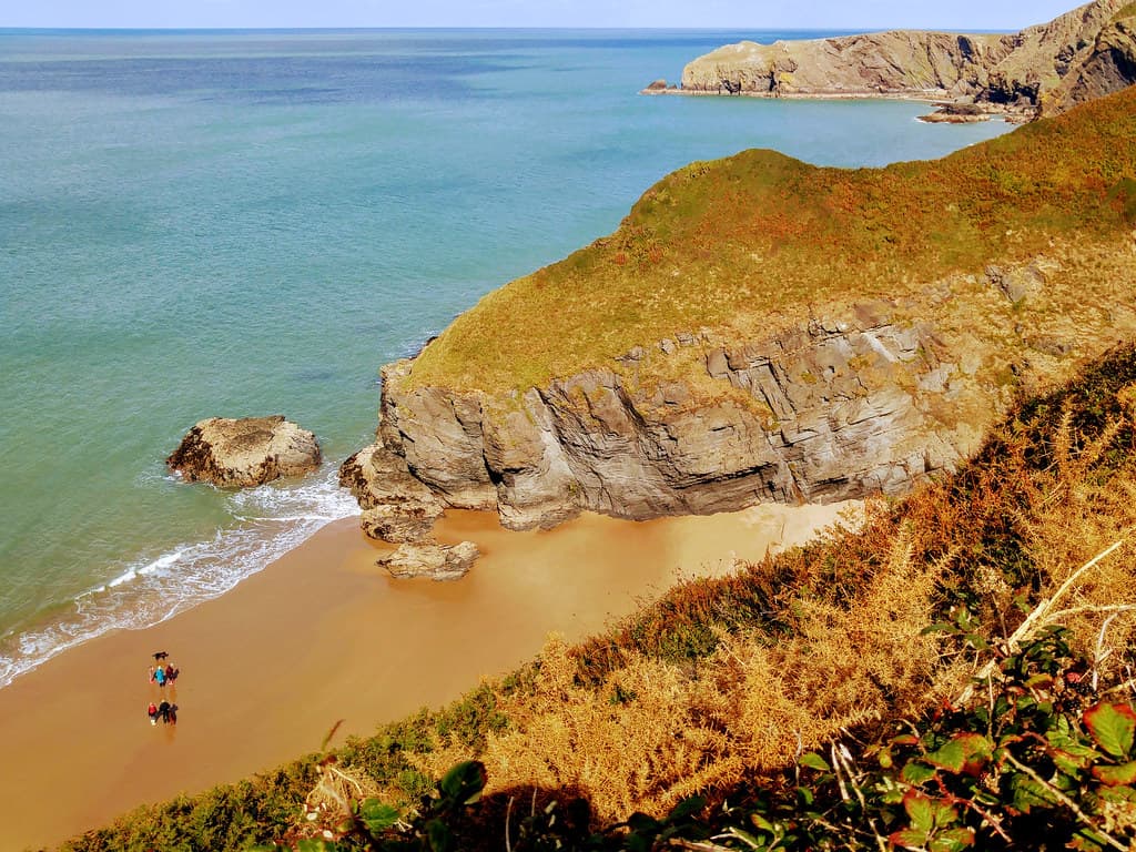 Llangrannog Beach — photo by .^.Blanksy
