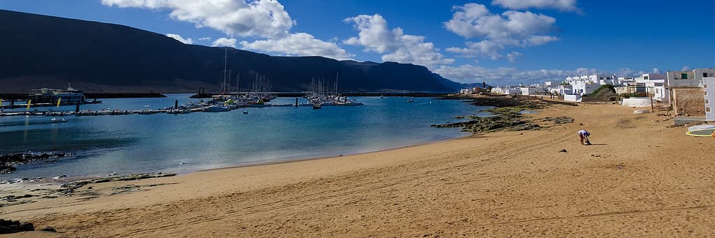 Caleta del Mojón Blanco — photo by Laurent Simon