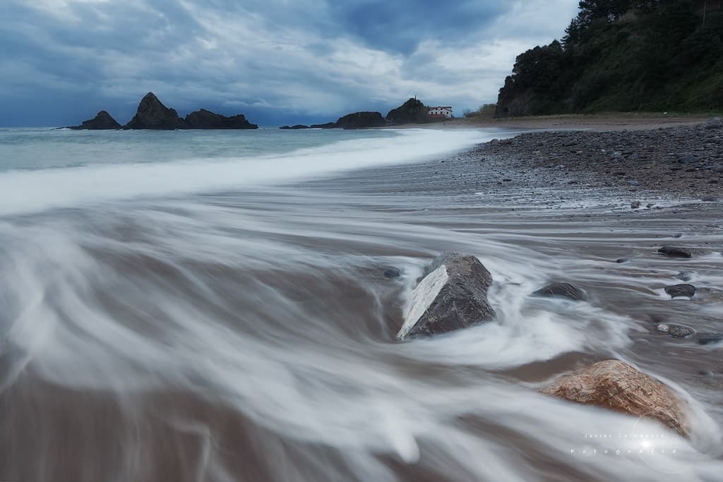 Saturraran Beach — photo by Javier Colmenero