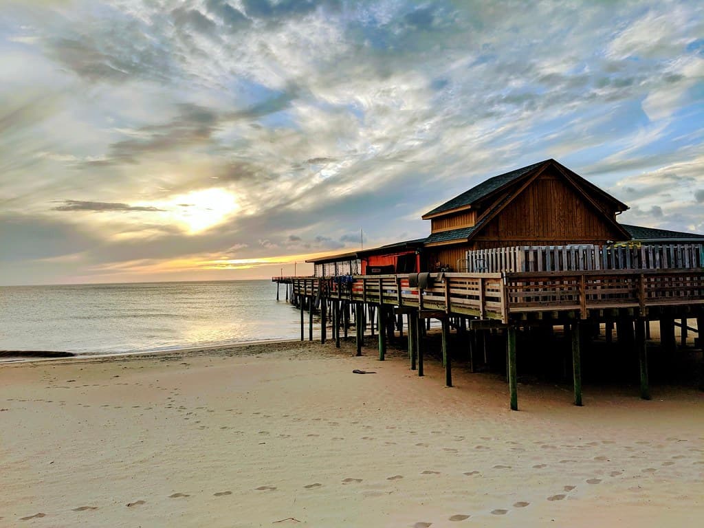 Jennettes Pier Beach — photo by photo516