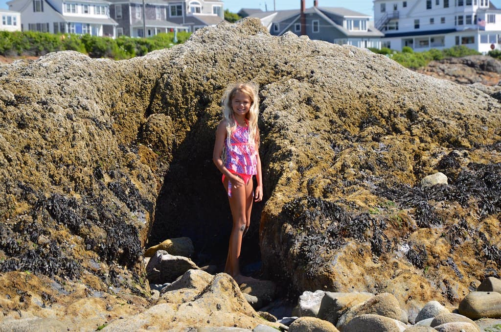 Violet In The Devil's Bathtub
