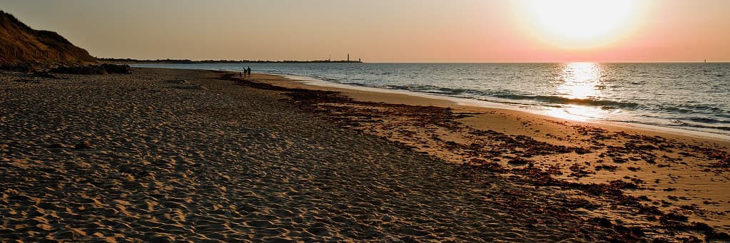 Plage de la Grange — photo by Laurent Simon