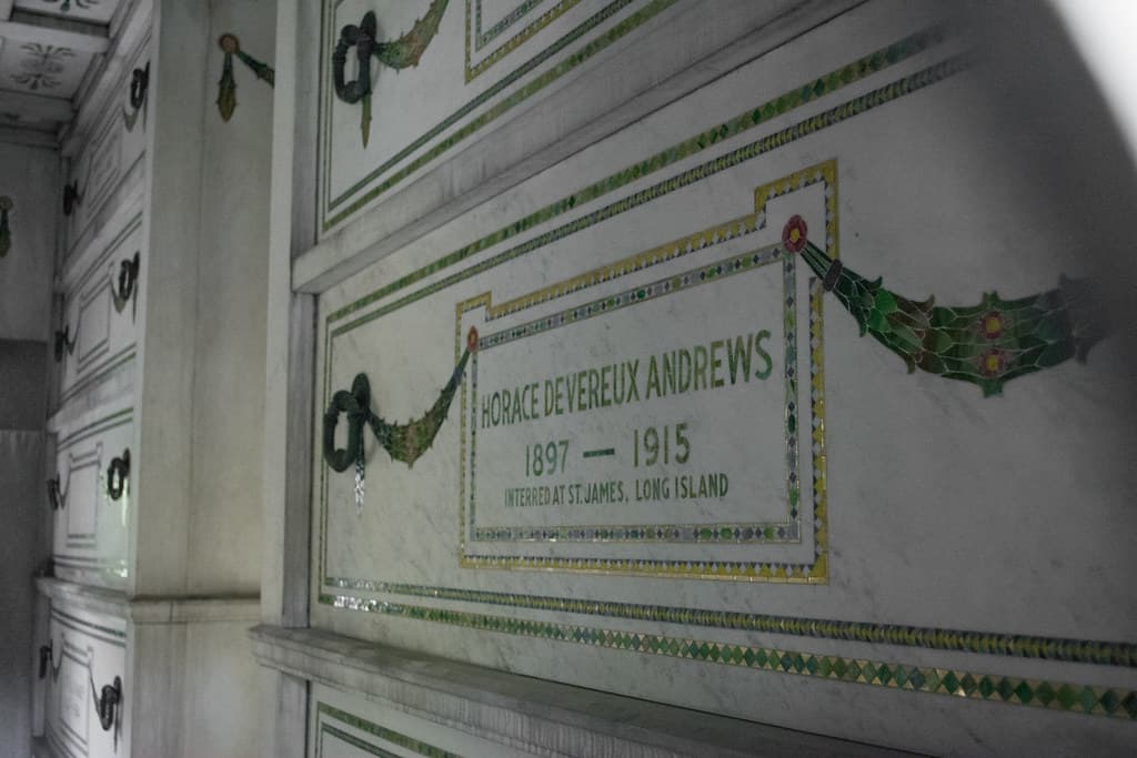 Horace Deveraux Andrews - Samuel Andrews mausoleum