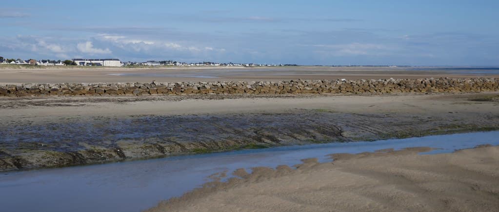 Marée basse dans l'estuaire de la Gerfleur,  Barneville-Carteret, Cotentin, Manche, Normandie, France.