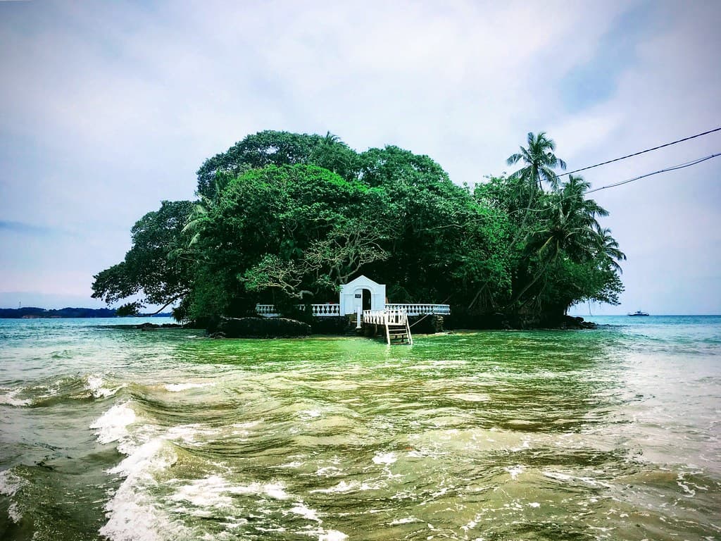 Midigama Beach — photo by sergei.gussev