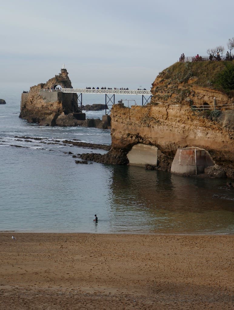 Plage du Port Vieux et Rocher de la Vierge, Biarritz,  Labourd, Pays basque, Pyrénées-Atlantiques, Nouvelle-Aquitaine, France