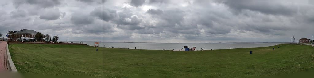 Dangast Beach — photo by Alf Igel
