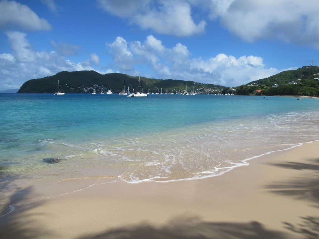 Hidden Cove Bequia — photo by D-Stanley