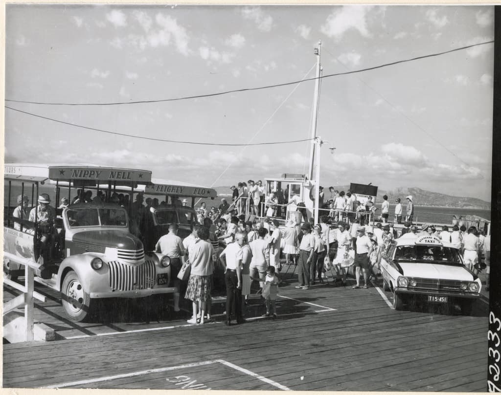 Magnetic Island Tourist Disembark from Launch
