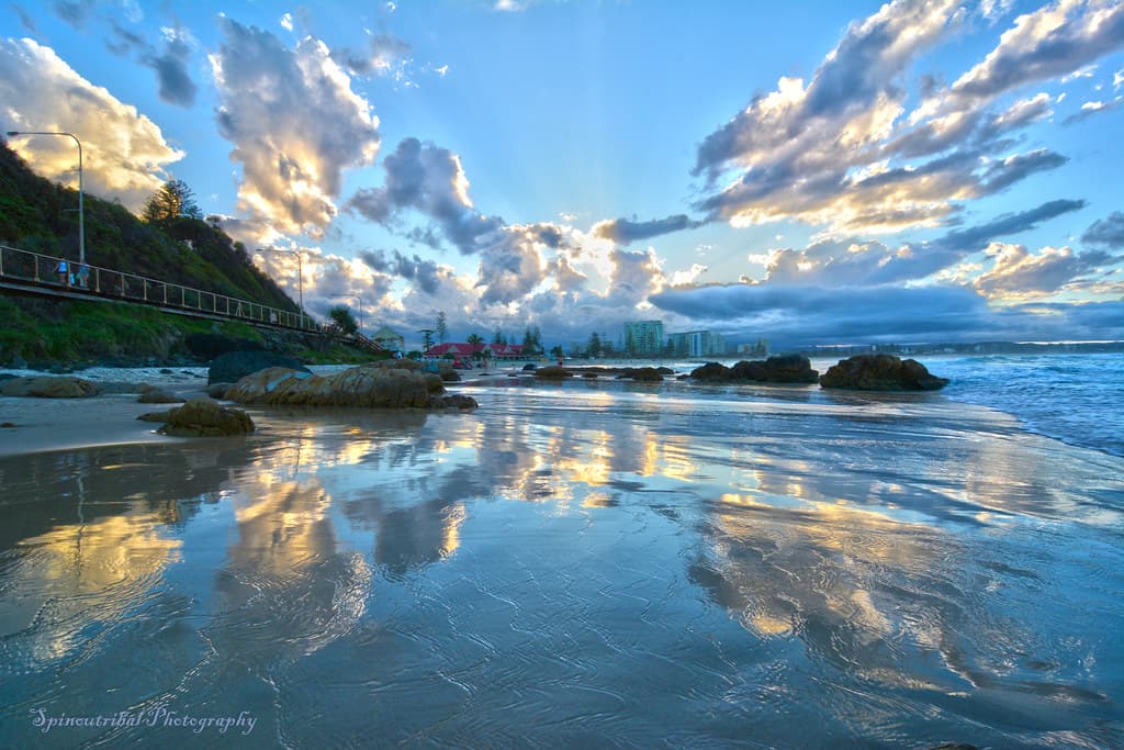 Kirra Sunset HR