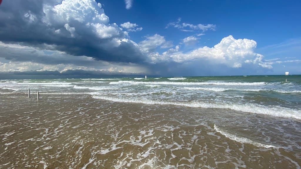 Marina di Città Sant'Angelo Beach — photo by lscarso