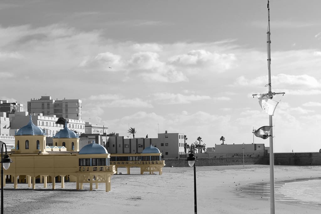 Playa de la Victoria — photo by hans pohl