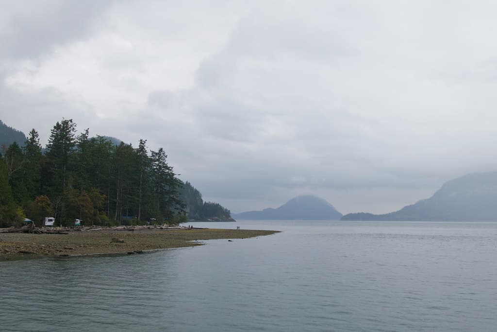 Porteau Cove Beach — photo by VinceTraveller