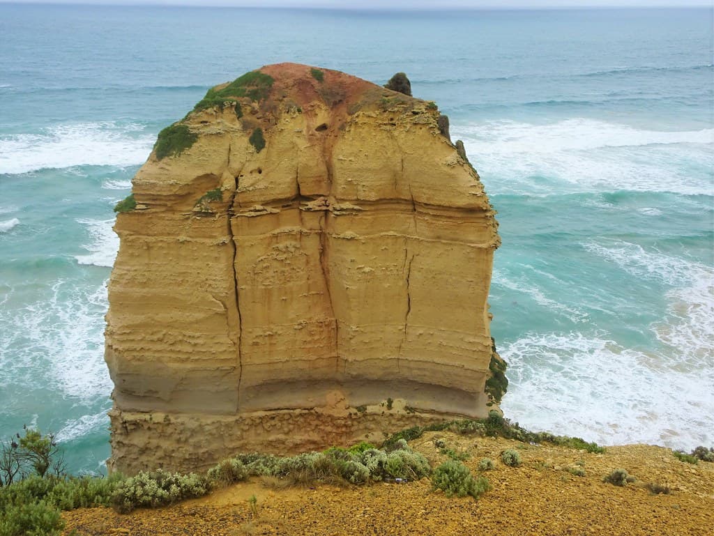 Great Ocean Road. Headland pillar near the Twelve Apostles.