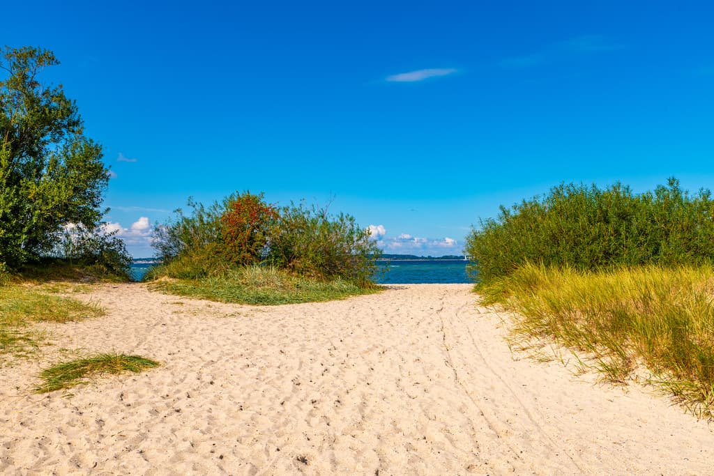 Brodersdorf Coast Beach — photo by karlheinz klingbeil