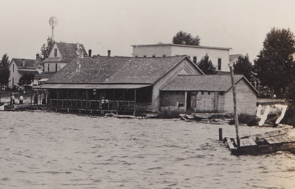 NW Beulah MI c.1908 RPPC Crystal Lake VIEW OF TERP'S  LAKESIDE PAVILLION & DANCE HALL & Boat Docks on the Waterfront right down on the beach next to the Excursion and Launch Docks where the Village Trailer Park is now 1-