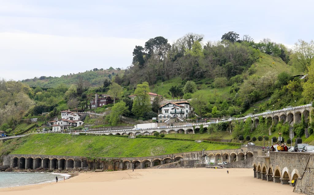 Gaztetape Beach — photo by Joanbrebo