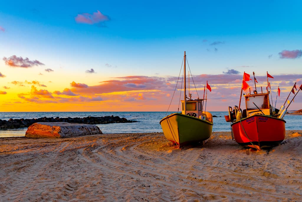 Lønstrup Beach — photo by karlheinz klingbeil
