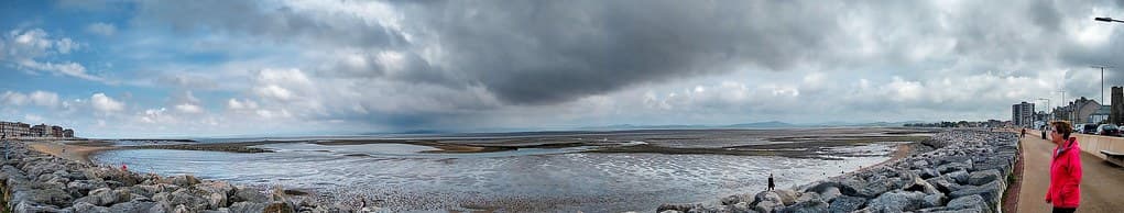 Heysham Beach — photo by tubblesnap