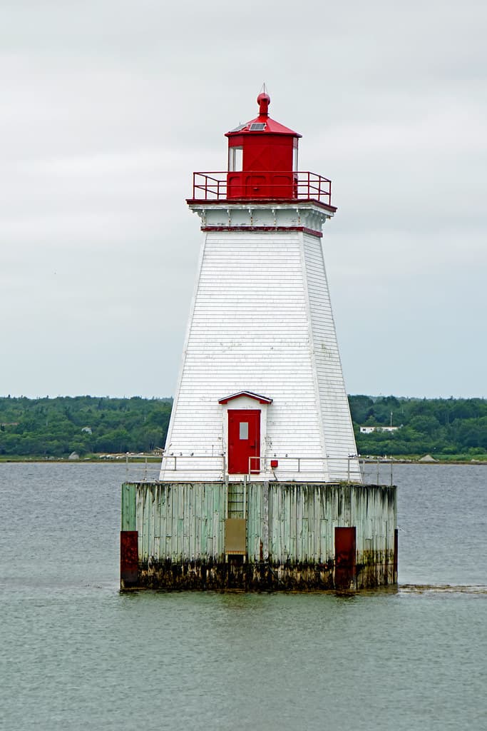 NS-01482- Sandy Point Lighthouse