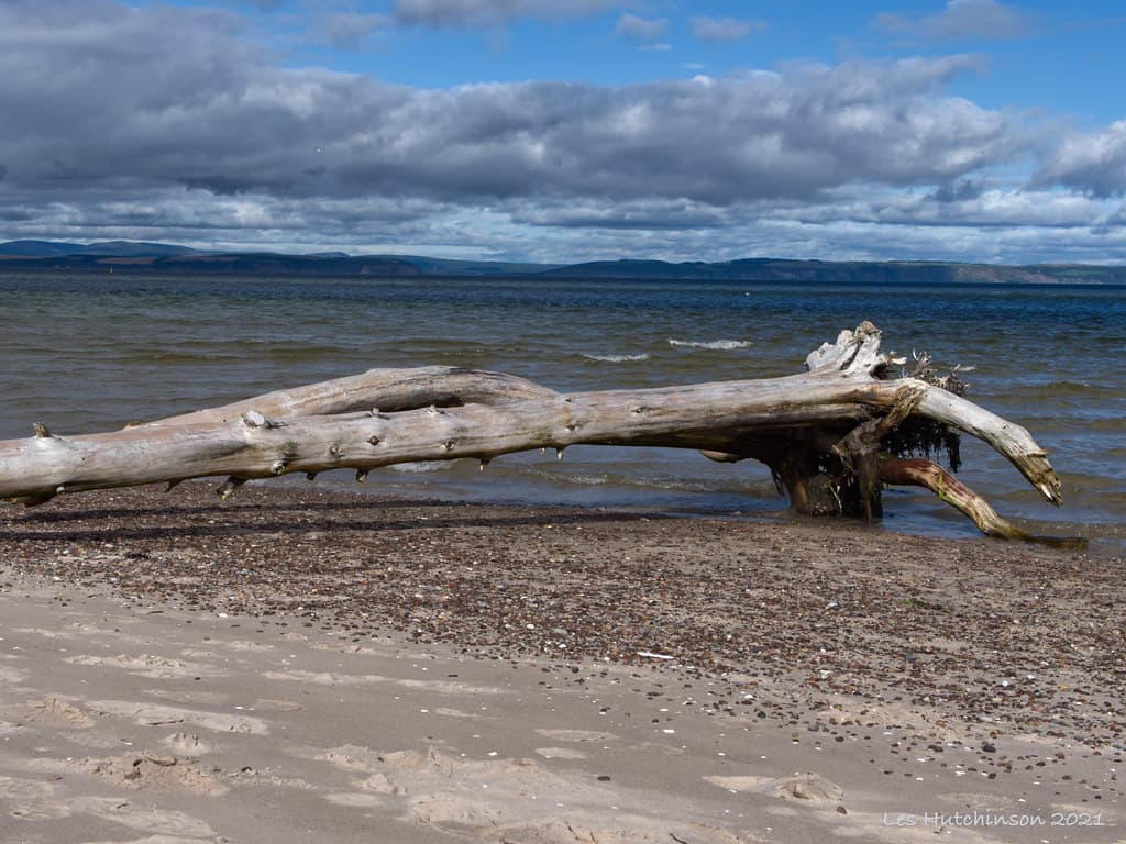 Auldearn Beach — photo by LesHutchinson