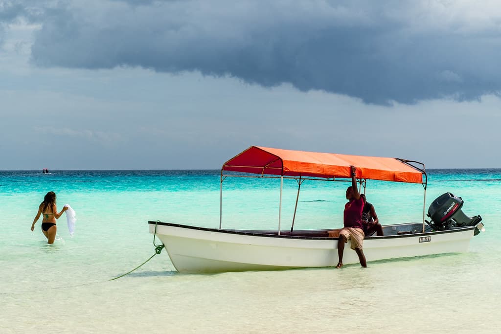 Muyuni Village Beach — photo by ravalli1
