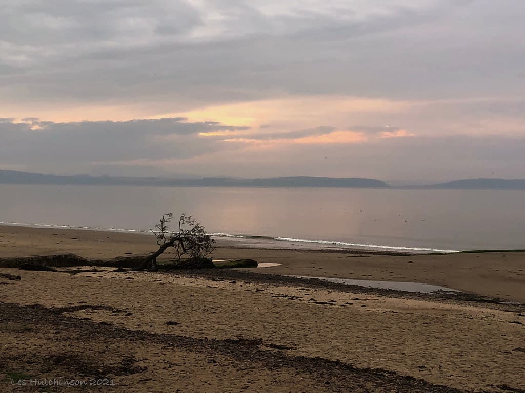 Auldearn Beach — photo by LesHutchinson