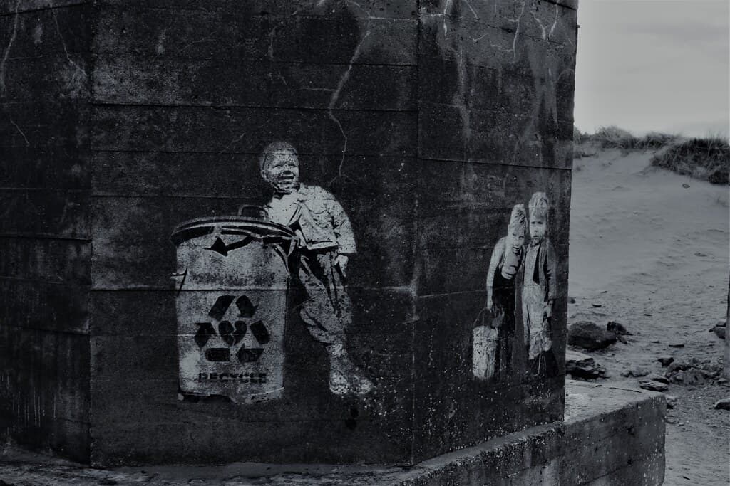 street art at the beach II