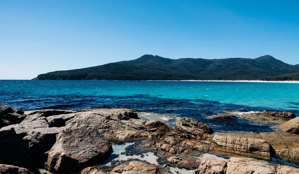 Looking south, Wineglass Bay-Hazards Beach circut track, Freycinet National Park, Tasmania