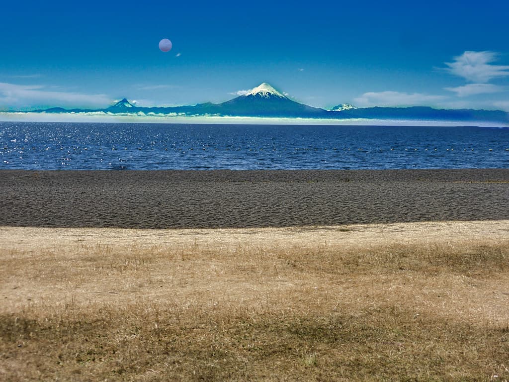 Playa Puerto Varas — photo by Captainspires