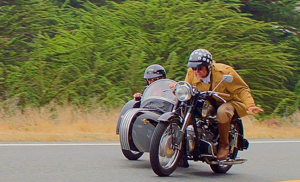 Bob & Vinnie Ride........