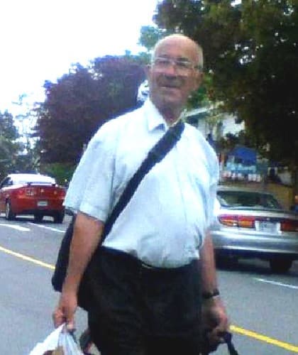 Kentville Grand Street Parade  2011 - Valley Hitcher has just arrived in town for another parade.