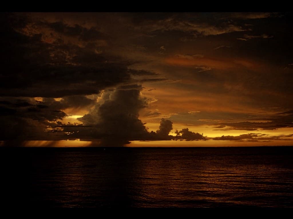 Toronto Ontario - Canada - Sunset Over Lake  Ontario  - HDR