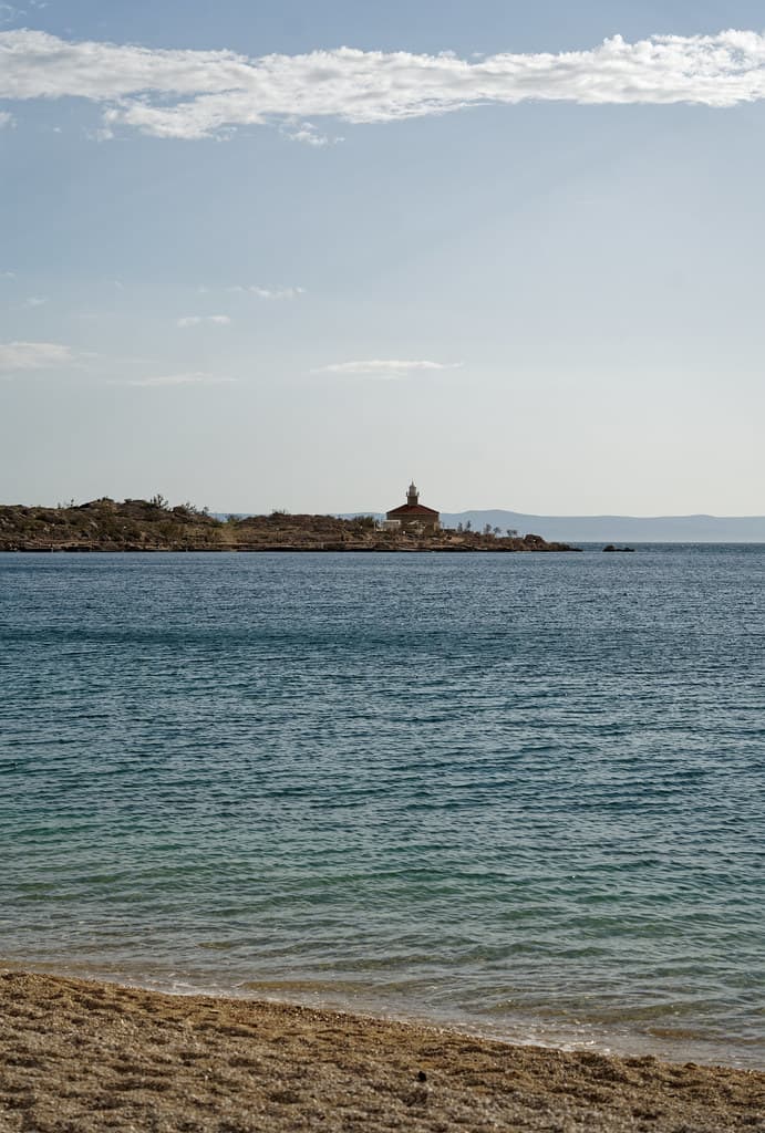 Promajna Beach — photo by Miguel Discart & Kiri Karma